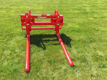 Load image into Gallery viewer, Nugent Bale Stacker