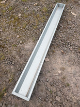 Load image into Gallery viewer, Floor Trough
