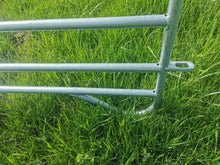 Load image into Gallery viewer, Leam Sleigh type hurdle - 7ft 4"
